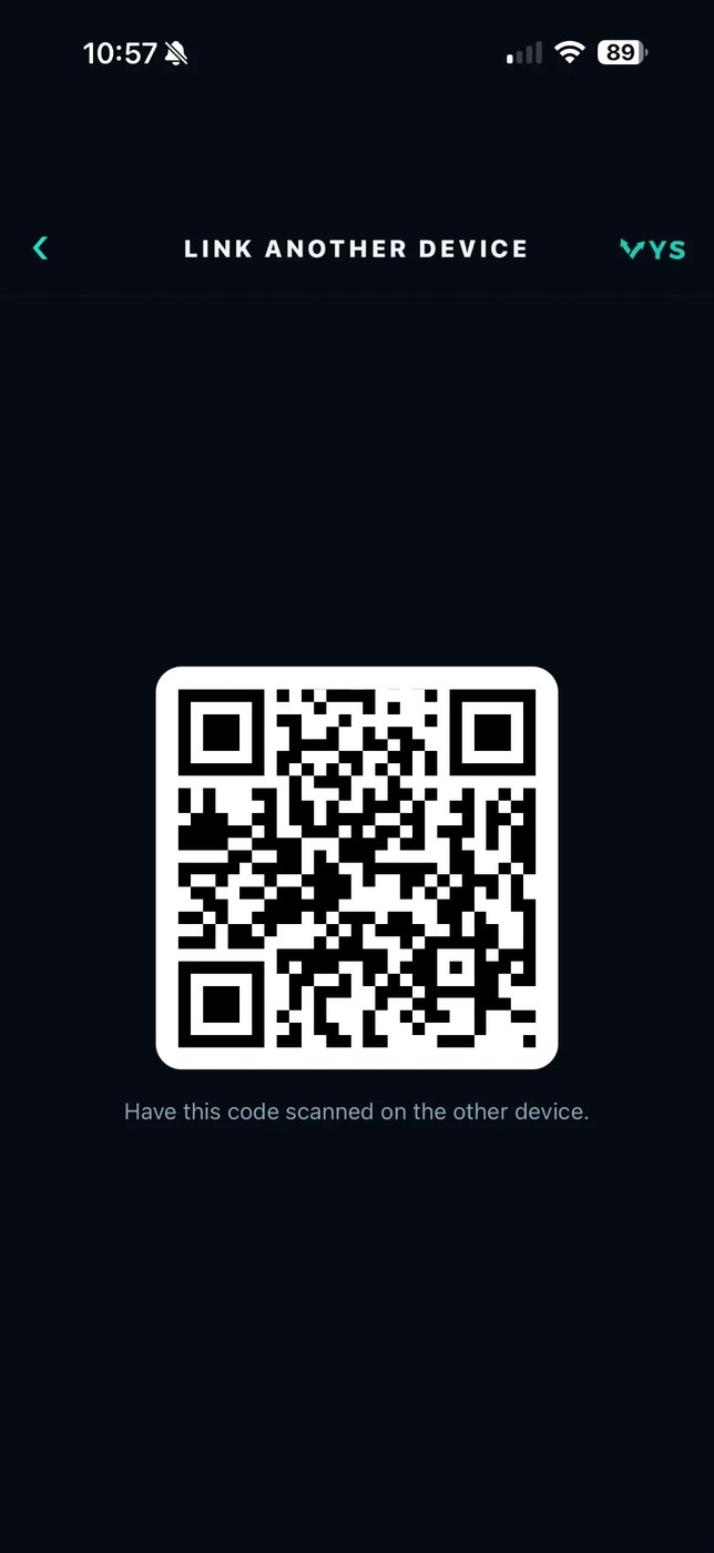 QR кодът на телефона в автомобила за прехвърляне на часовете на шофьора
